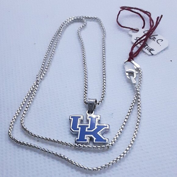 University of Kentucky Authentic Sterling silver pendant - Picture 5 of 10